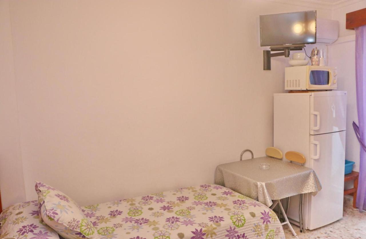 Habitacion Calle Ancha 04 โกนิล เด ลาฟรอนเตรา ภายนอก รูปภาพ